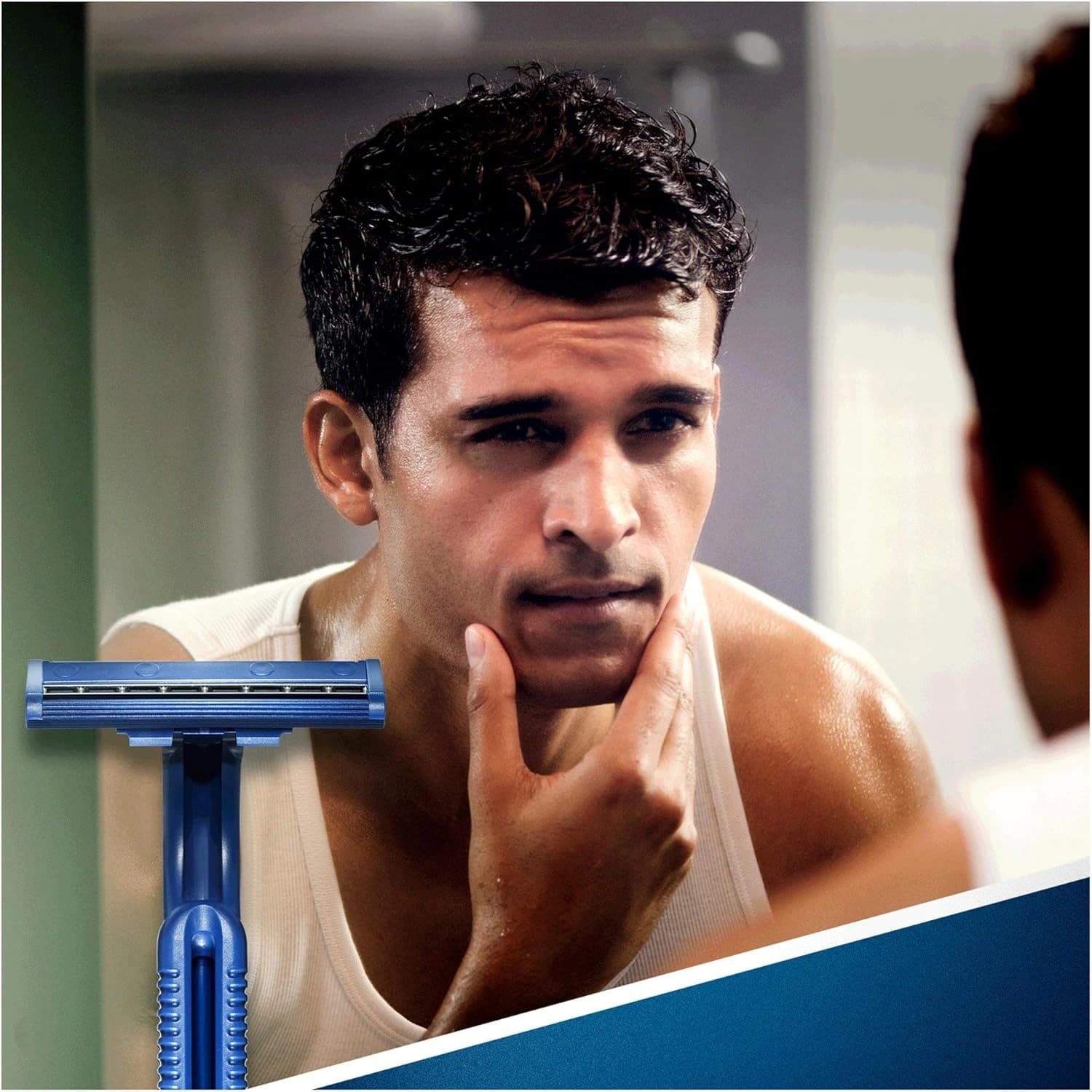 Gillette Blue II Plus Disposable Razor x8